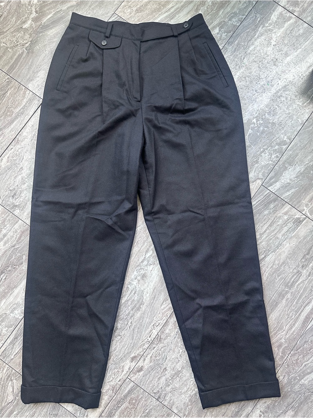 Lauren Ralph Lauren Petite 12P Black 100% Wool Dress Pants High Rise Cuffed
